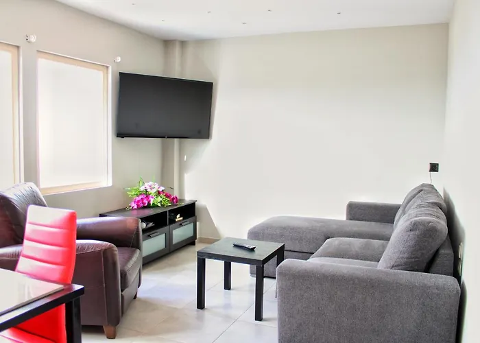 Maxim Apartment